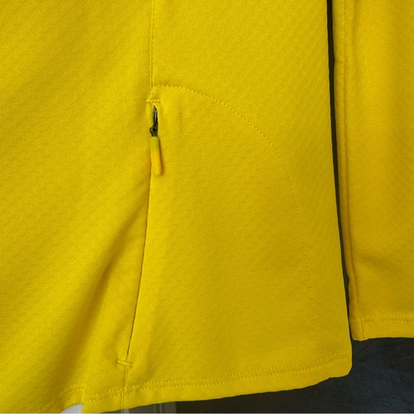 Under Armour Men’s Long-sleeve 1/2 Zip Running Athletic Jacket Yellow Sz SM - Picture 3 of 4